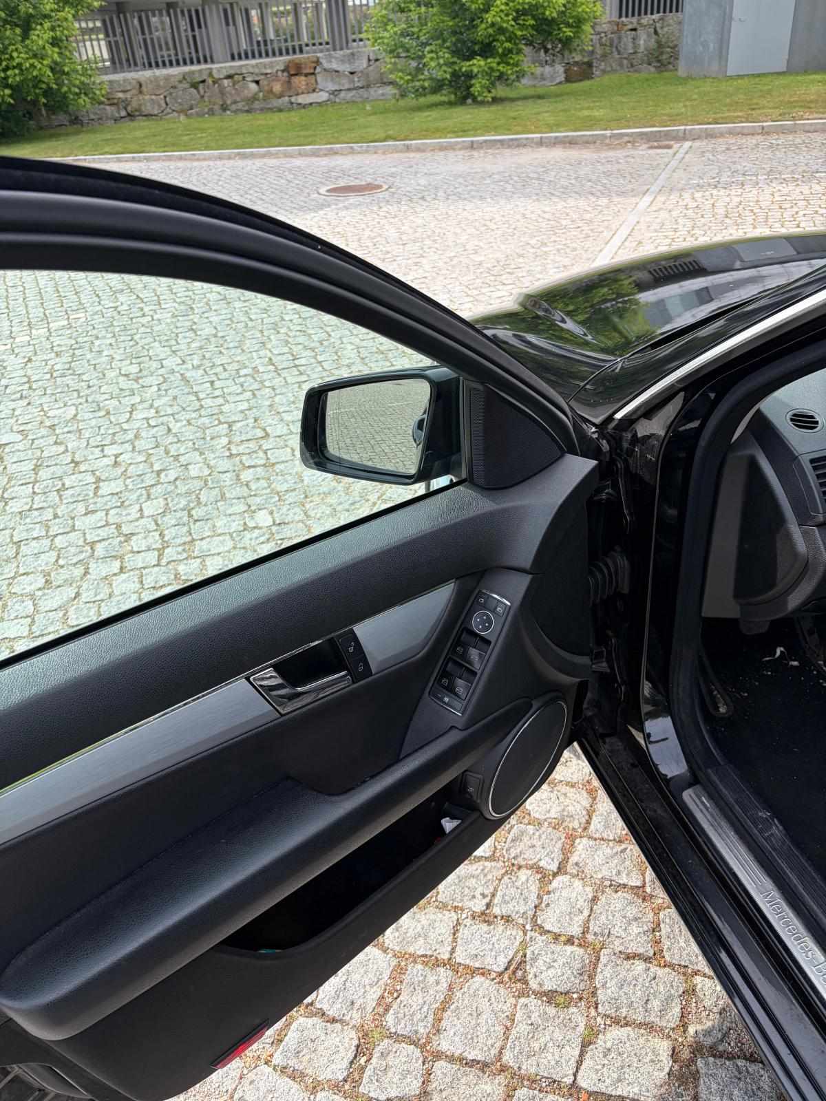 mercedes-benz-classe-c-c-220-cdi-blueefficiency-2010-diesel-2143cc
