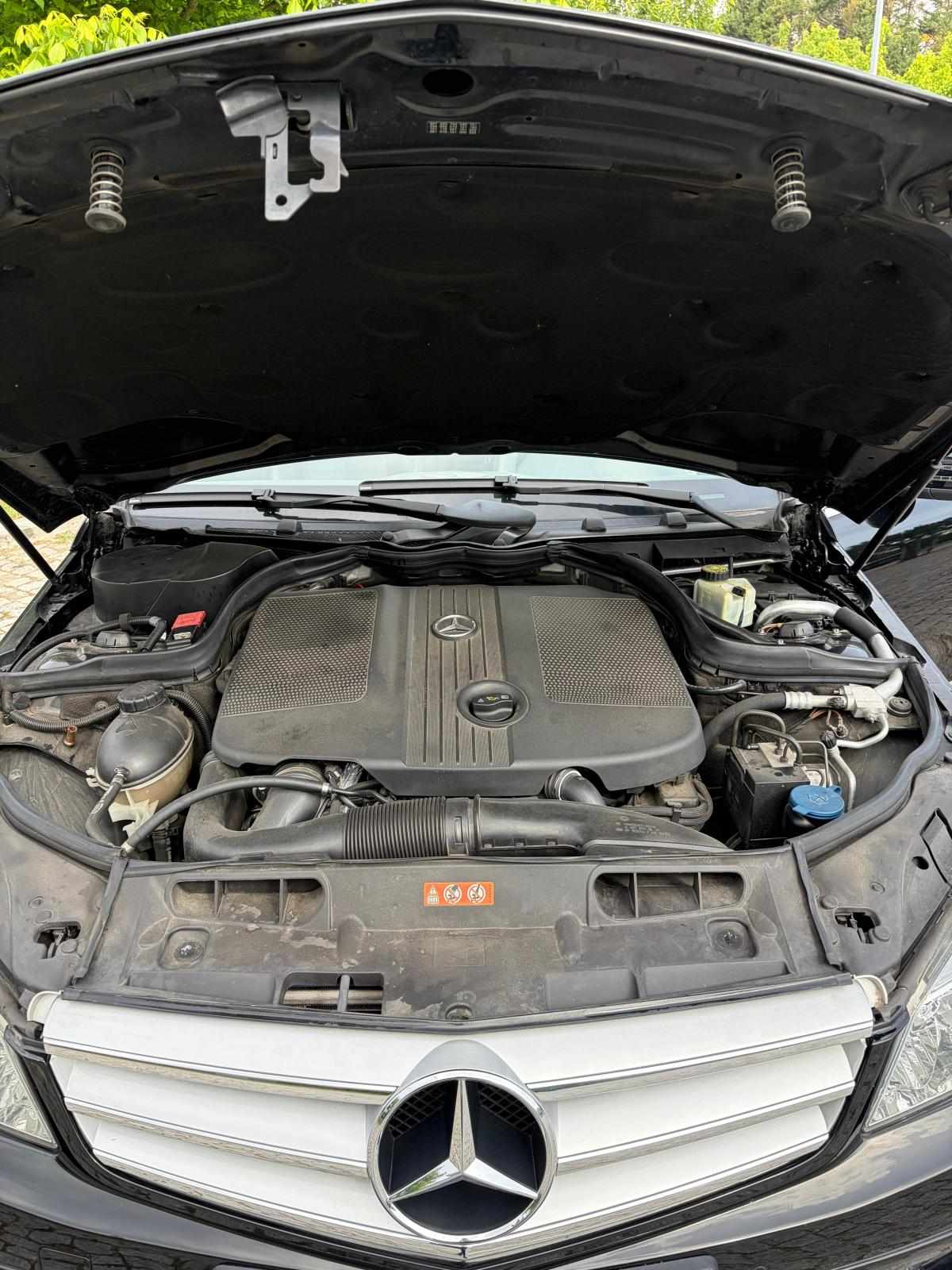 mercedes-benz-classe-c-c-220-cdi-blueefficiency-2010-diesel-2143cc