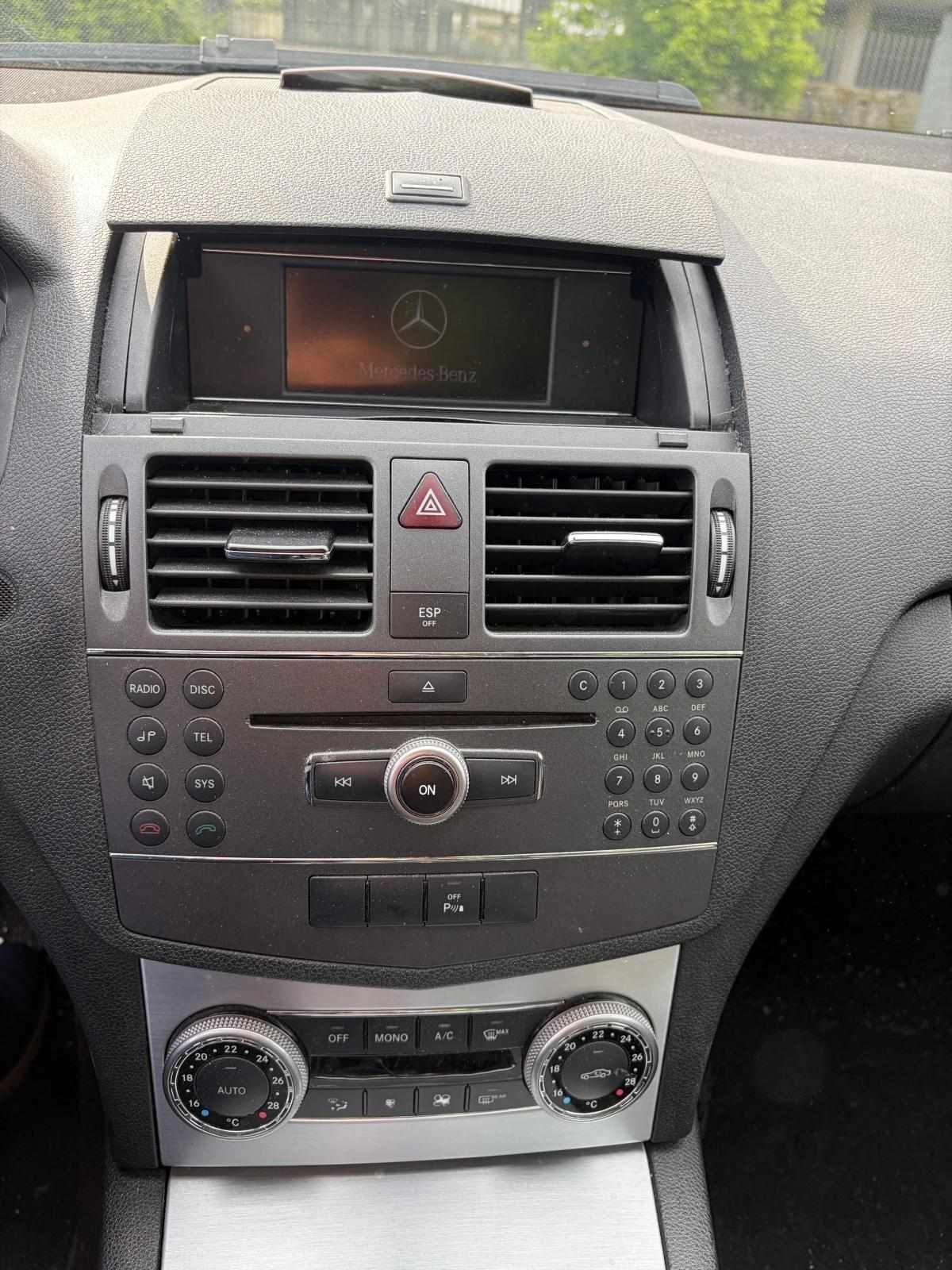 mercedes-benz-classe-c-c-220-cdi-blueefficiency-2010-diesel-2143cc