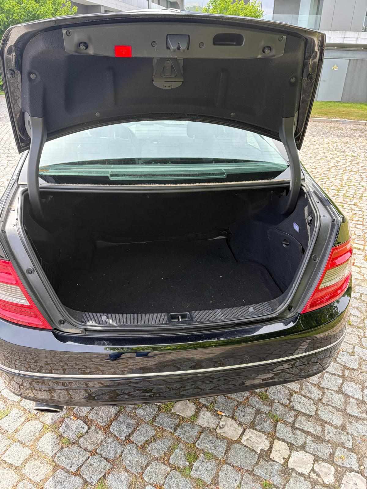mercedes-benz-classe-c-c-220-cdi-blueefficiency-2010-diesel-2143cc
