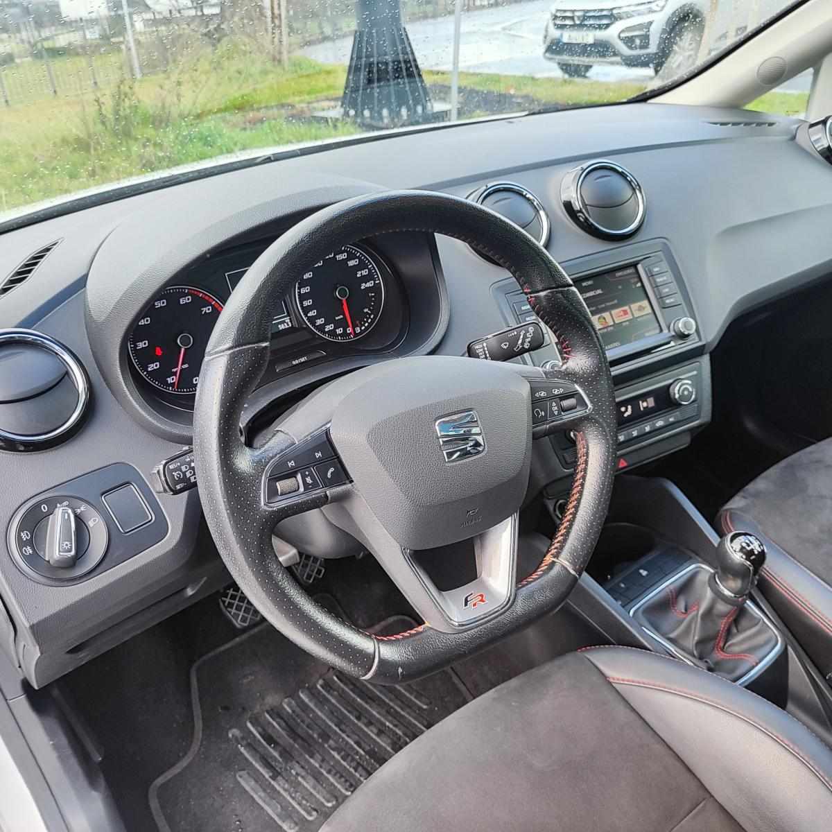 seat-ibiza-1-0-ecotsi-2015-gasolina-999cc