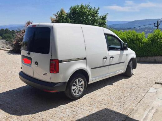 volkswagen-caddy-2-0-75cv-2016-diesel-1968cc