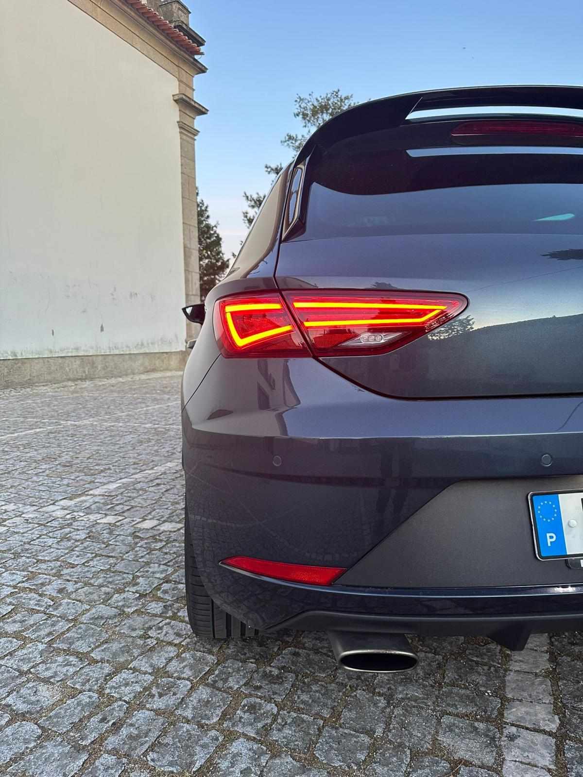seat-leon-cupra-2-0-tsi-2019-gasolina-1984cc