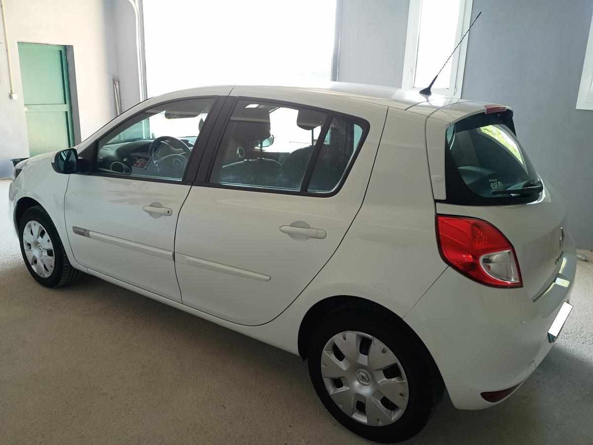 renault-clio-1-5-dci-2012-diesel-1461cc