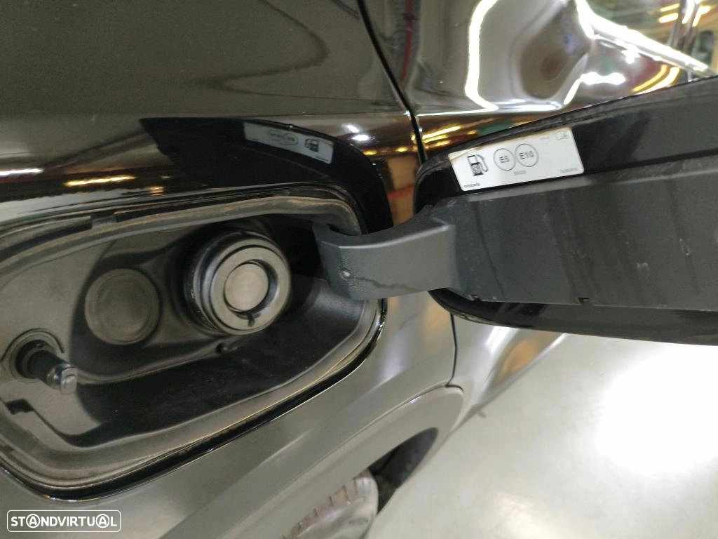 volvo-xc40-t5-twin-engine-recharge-2022-gasolina-1477cc