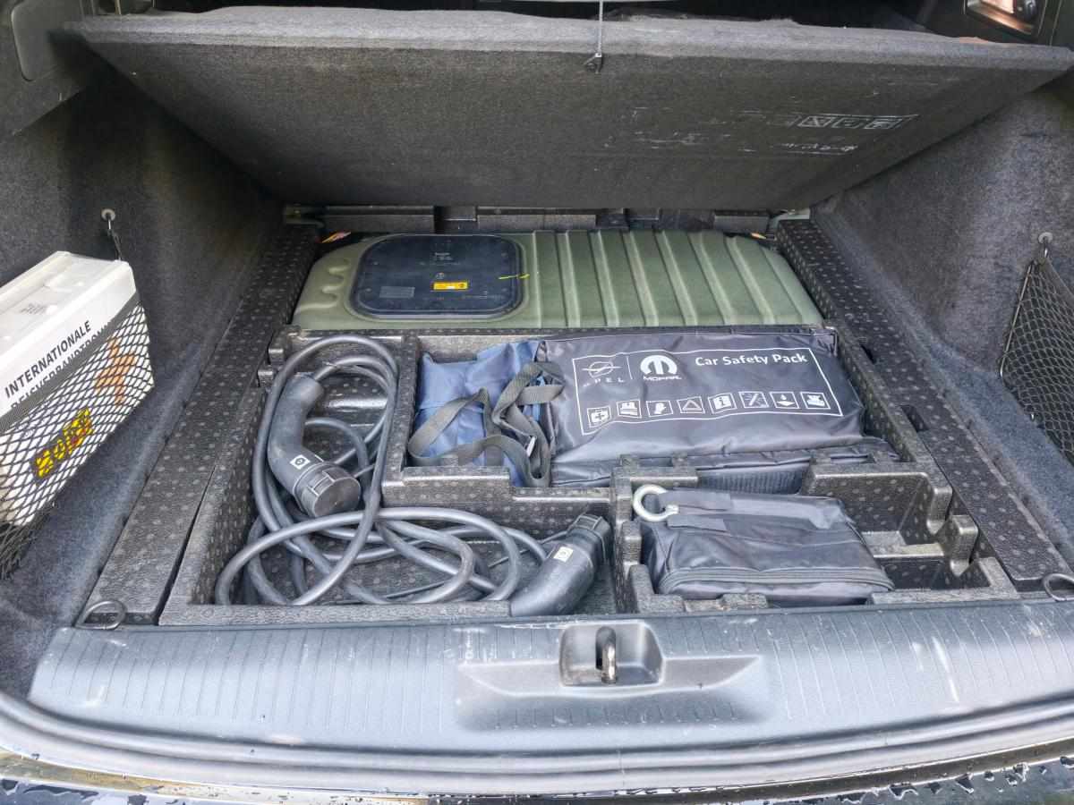 opel-astra-gse-1-6-phev-2023-hibrido-plug-in-1598cc