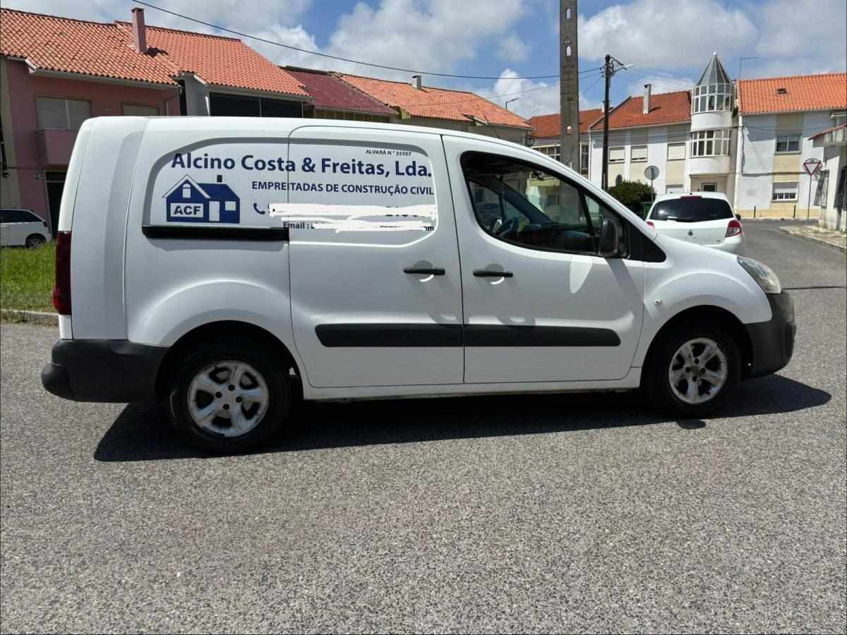 peugeot-partner-1-6-99cv-2017-diesel-1560cc