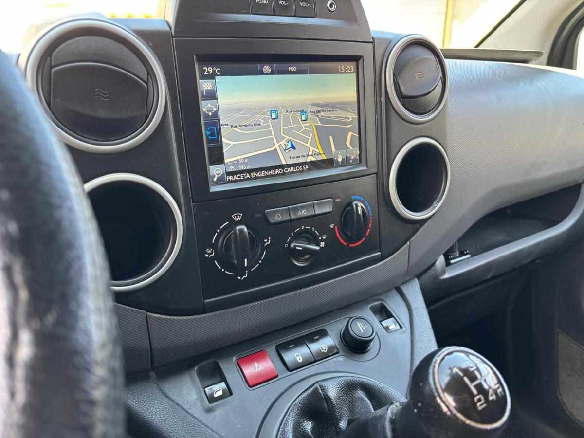 peugeot-partner-1-6-99cv-2017-diesel-1560cc