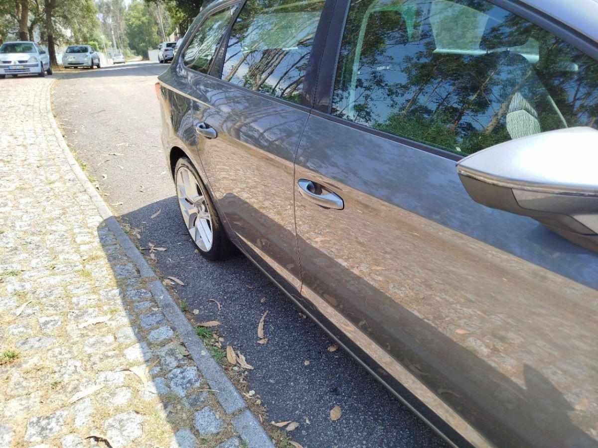 seat-leon-1-6-tdi-ecomotive-2015-diesel-1598cc
