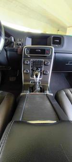 volvo-v60-d6-plug-in-hybrid-awd-2-4-2014-diesel-2400cc