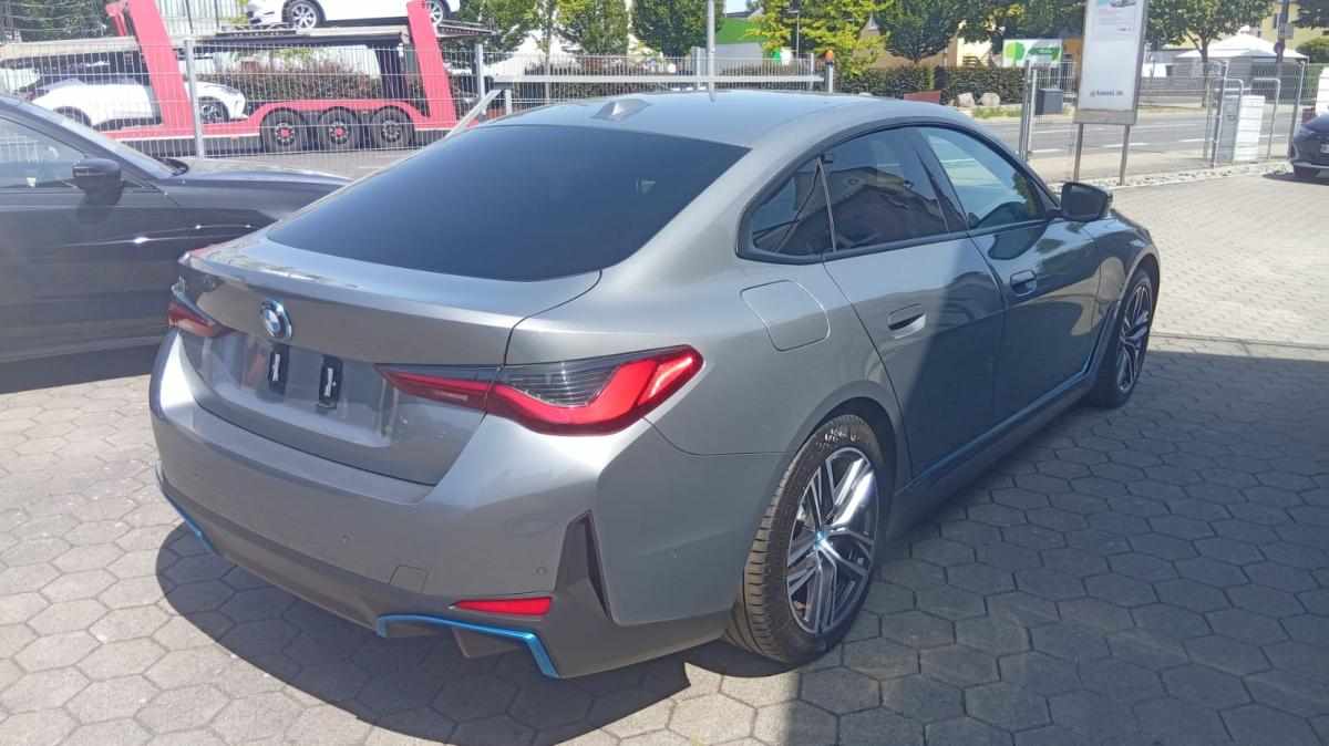 bmw-serie-i-i4-edrive40-2023-eletrico-1cc