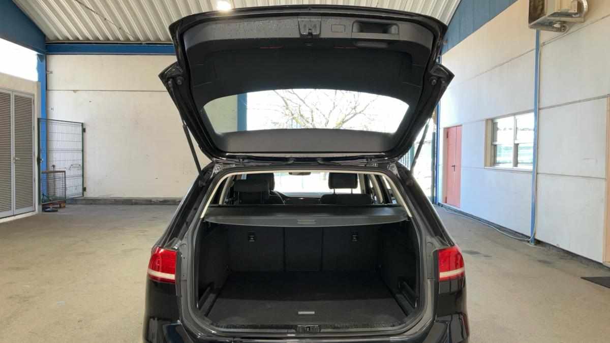 volkswagen-passat-1-6-tdi-bluemotion-2015-diesel-1598cc