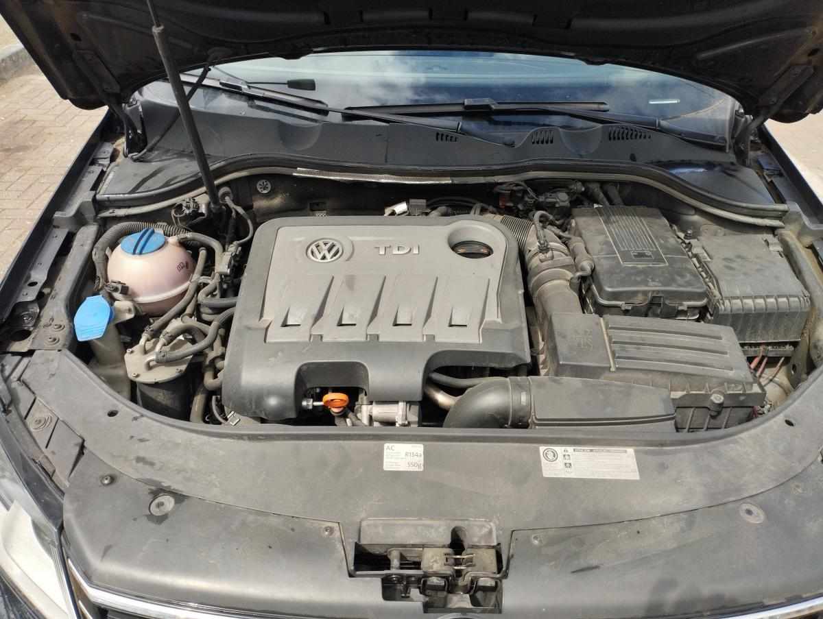 volkswagen-passat-2-0-tdi-bluemotion-2012-diesel-1968cc