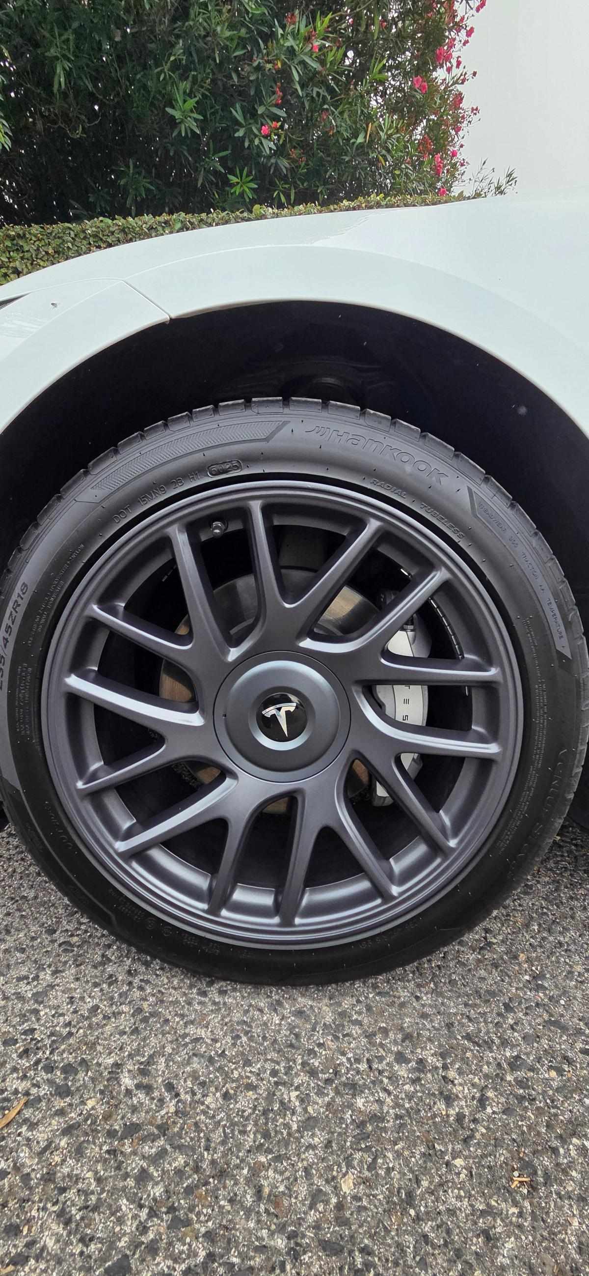 tesla-model-3-60-kwh-standard-range-2025-eletrico