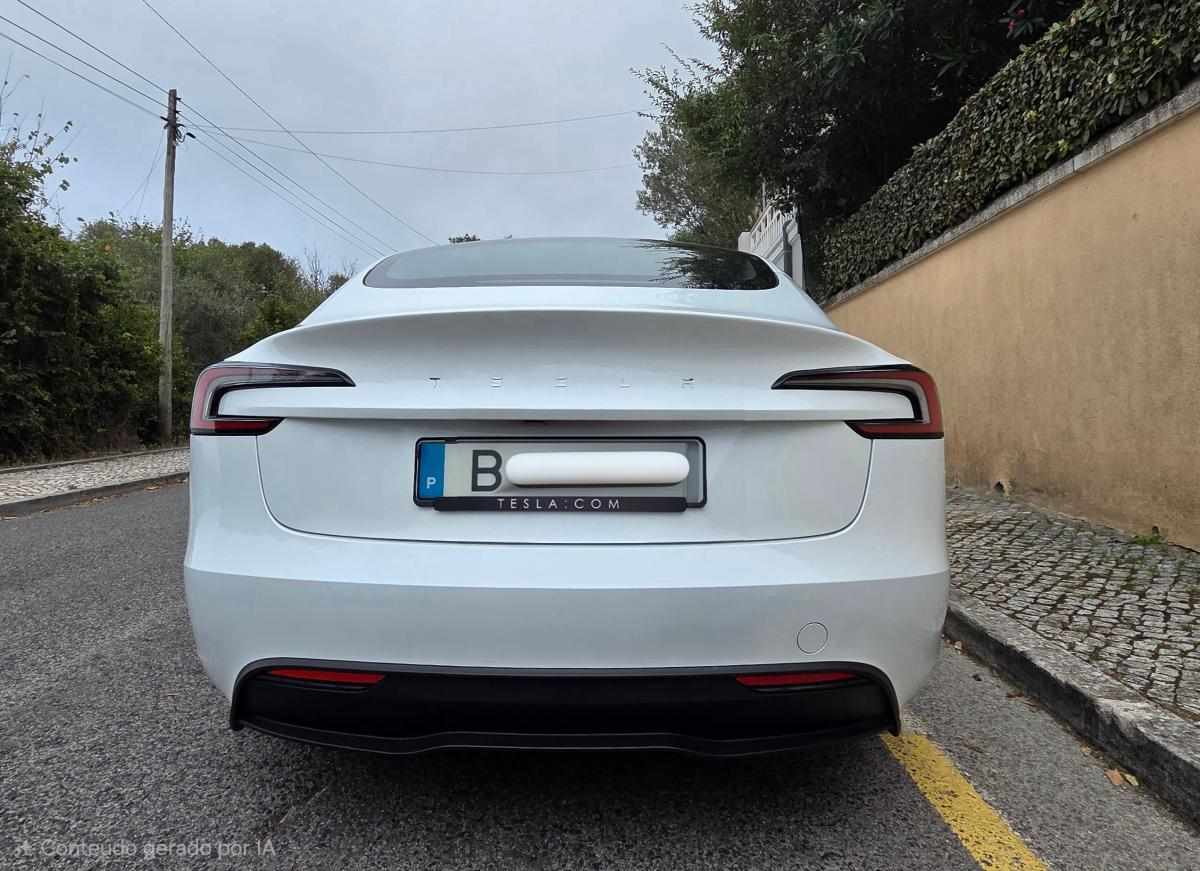 tesla-model-3-60-kwh-standard-range-2025-eletrico
