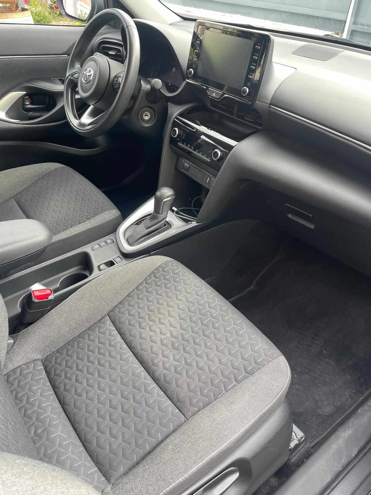 toyota-yaris-cross-1-5-2023-gasolina-1490cc