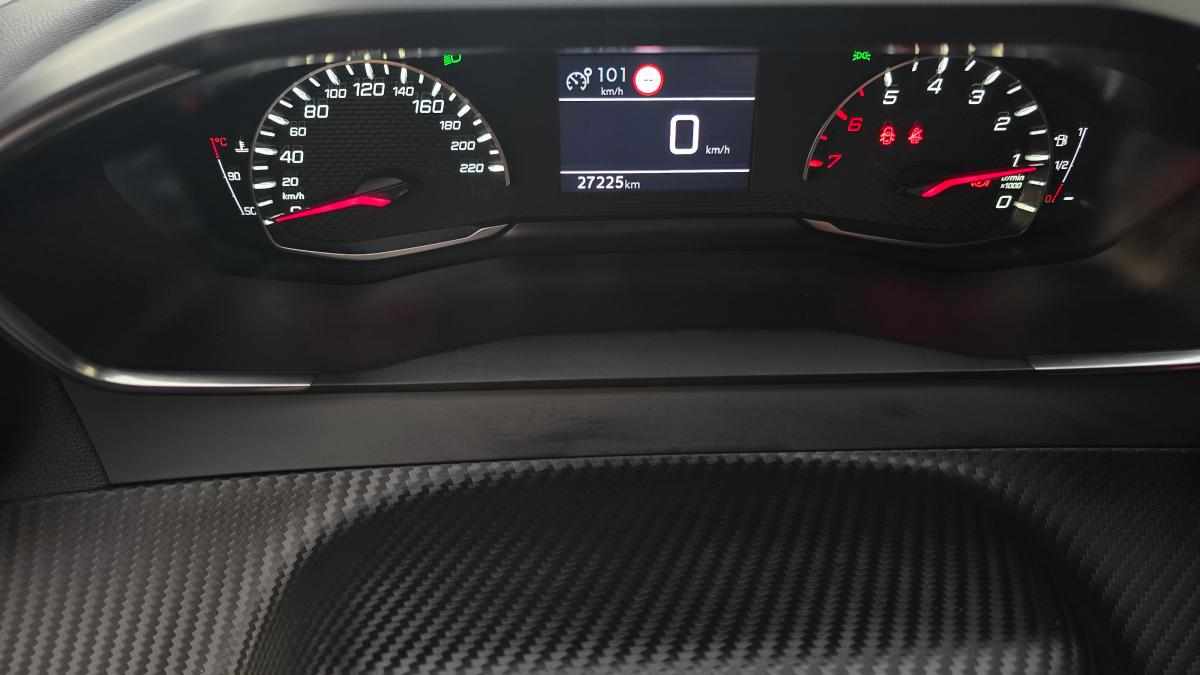 peugeot-208-1-2-puretech-2023-gasolina-1199cc