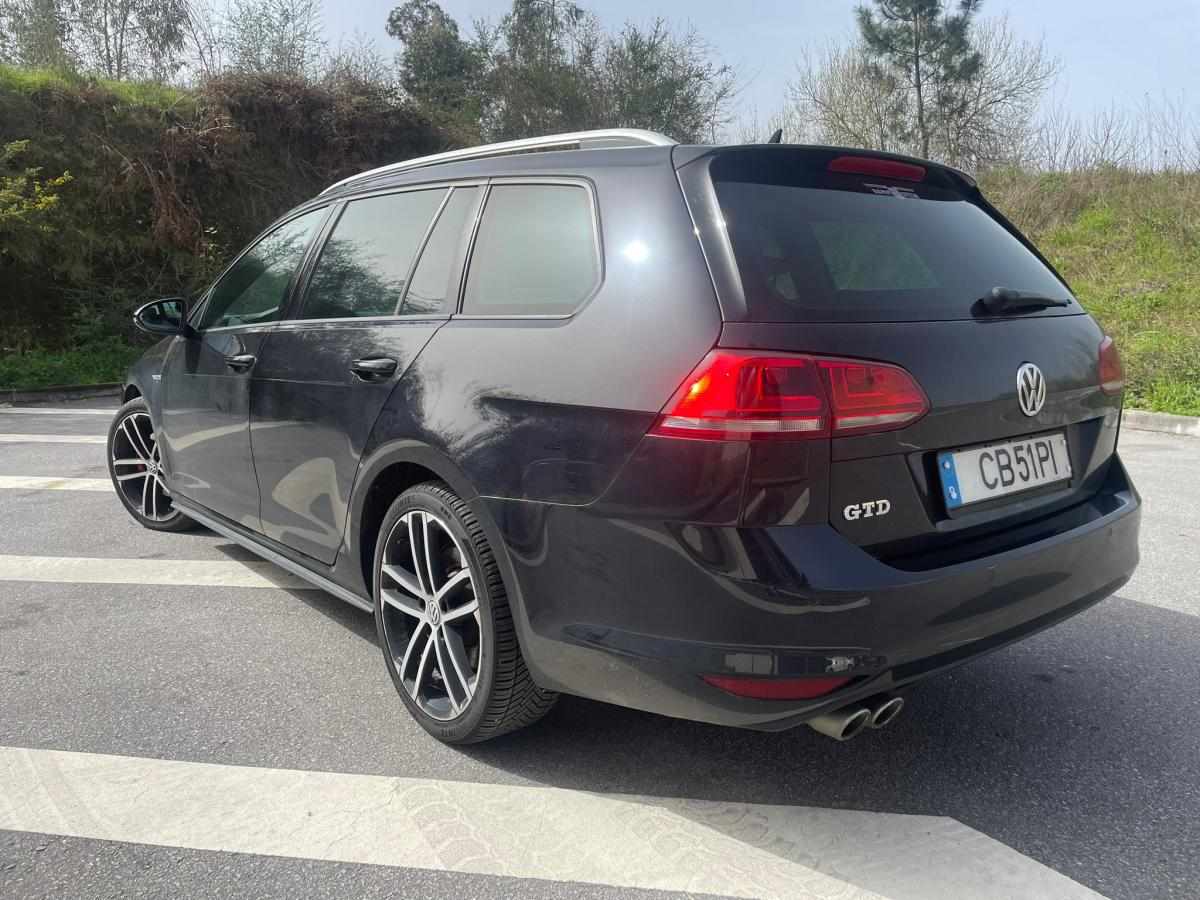 volkswagen-golf-sportsvan-2-0-tdi-sport-2015-diesel-5cc