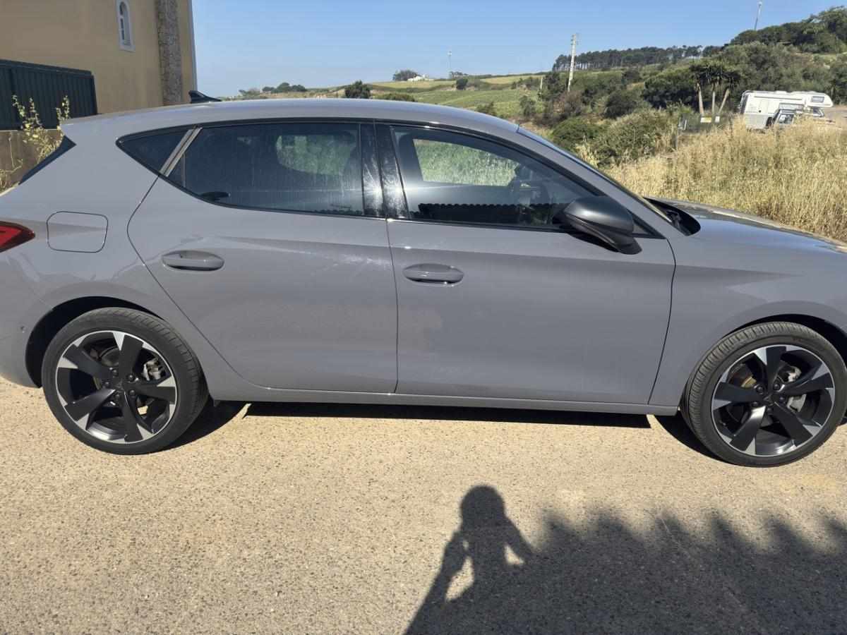cupra-leon-e-hybrid-2022-gasolina-1395cc