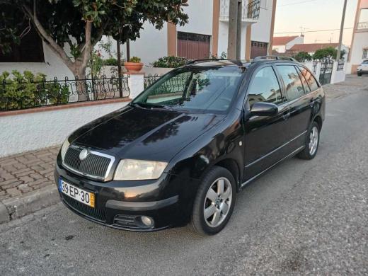 skoda-fabia-1-2-htp-2007-gasolina-1198cc