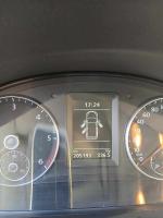 volkswagen-touran-1-6-tdi-2012-diesel-1598cc