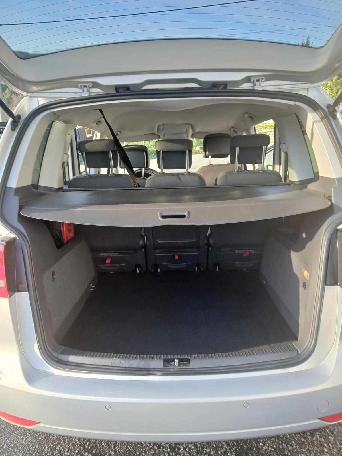 volkswagen-touran-1-6-tdi-2012-diesel-1598cc