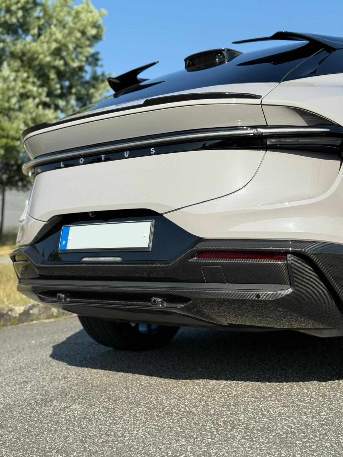 lotus-eletre-1-geracao-2023-eletrico