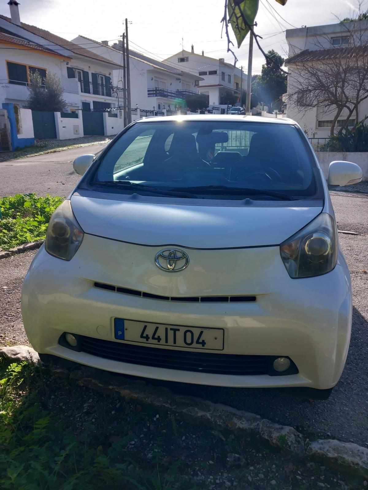 toyota-iq-1-0-vvt-i-2010-gasolina-998cc