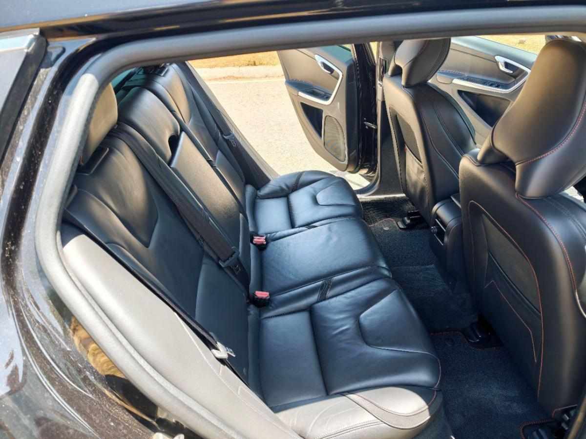 volvo-v60-d2-2016-diesel-1969cc
