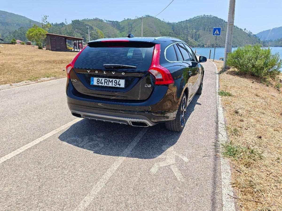 volvo-v60-d2-2016-diesel-1969cc