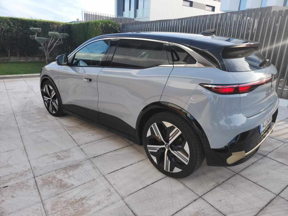 renault-megane-e-tech-ev60-2023-eletrico