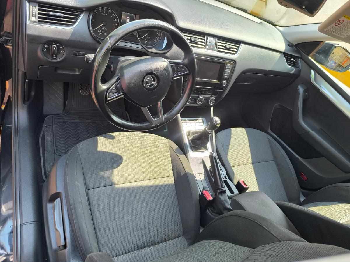 skoda-octavia-1-6-tdi-2013-diesel-1598cc
