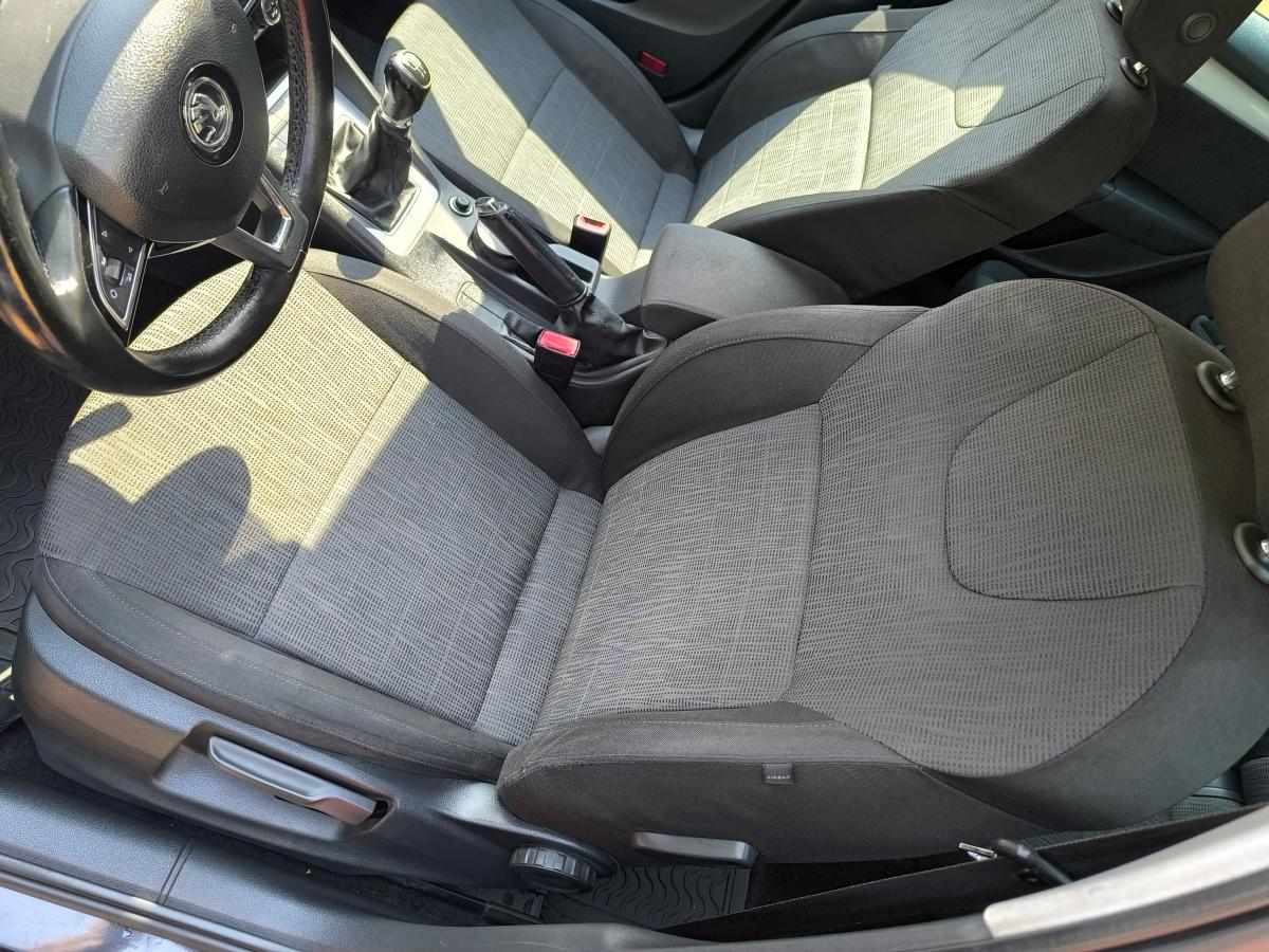 skoda-octavia-1-6-tdi-2013-diesel-1598cc