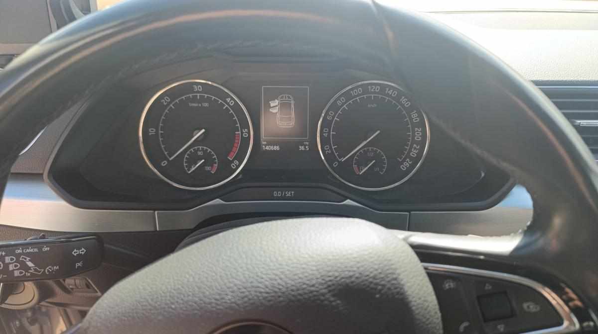 skoda-superb-1-6-tdi-2016-diesel-1598cc