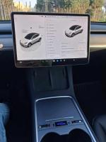 tesla-model-y-standard-range-rwd-2022-eletrico
