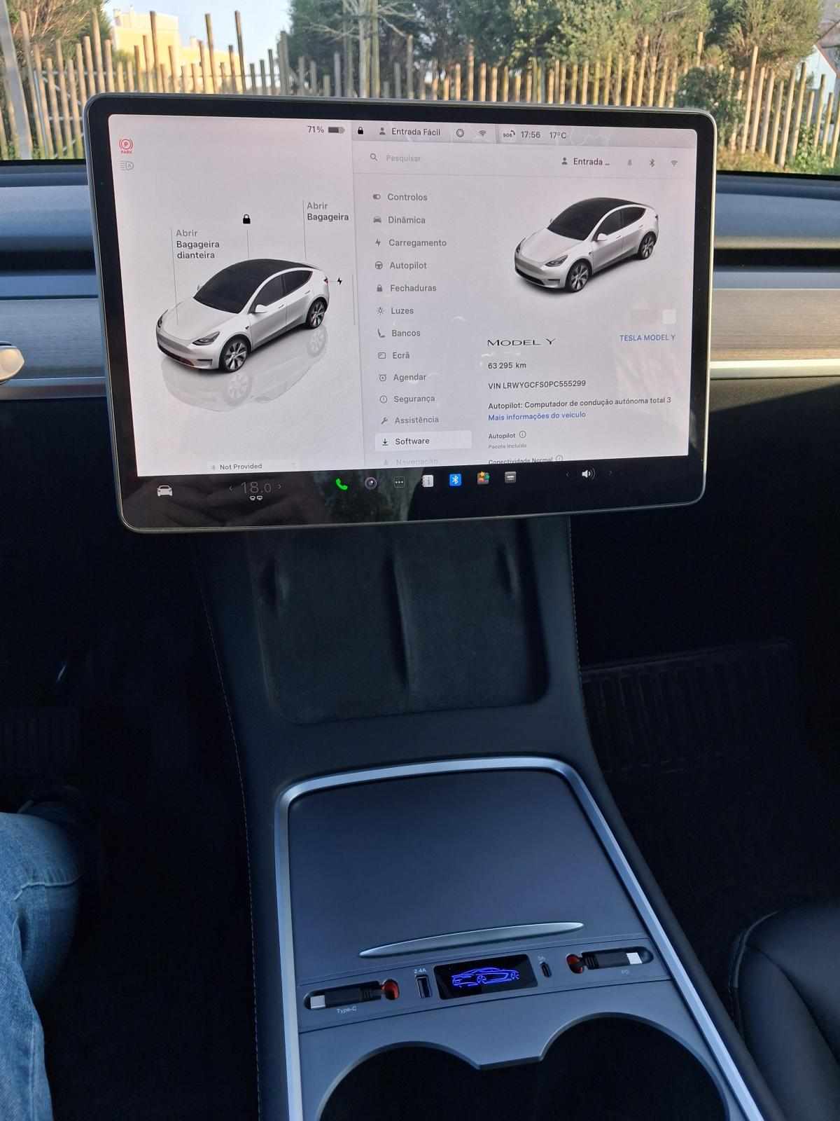 tesla-model-y-standard-range-rwd-2022-eletrico