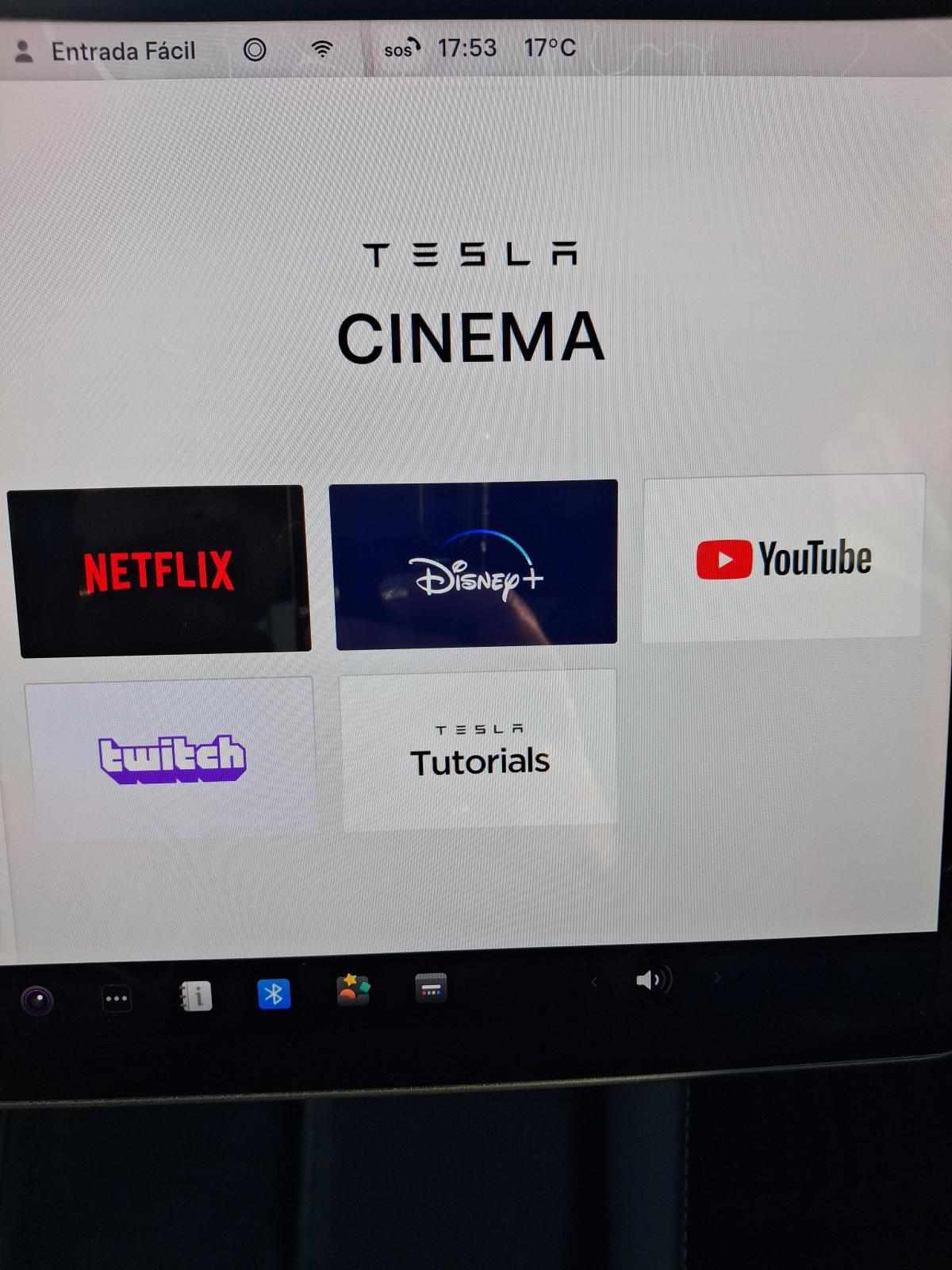 tesla-model-y-standard-range-rwd-2022-eletrico