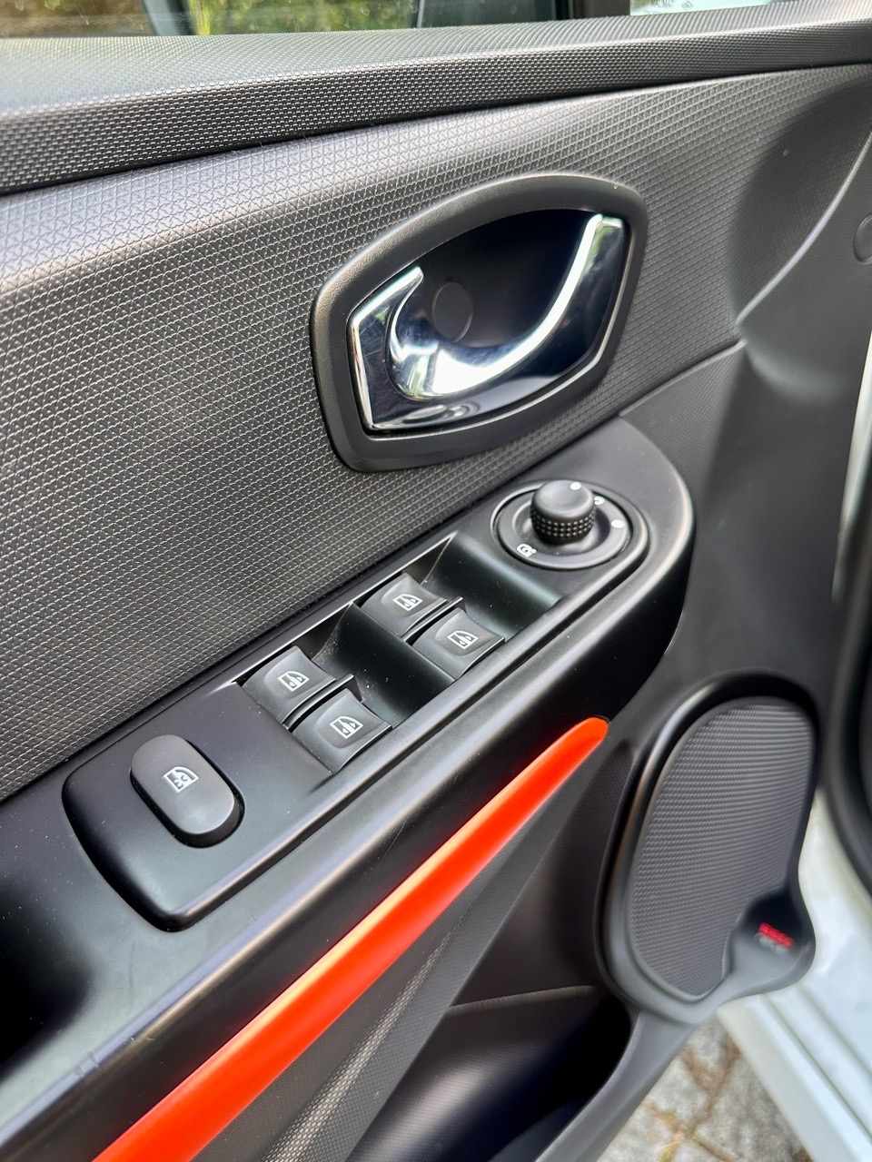 renault-clio-rs-1-6-tce-2014-gasolina-1618cc