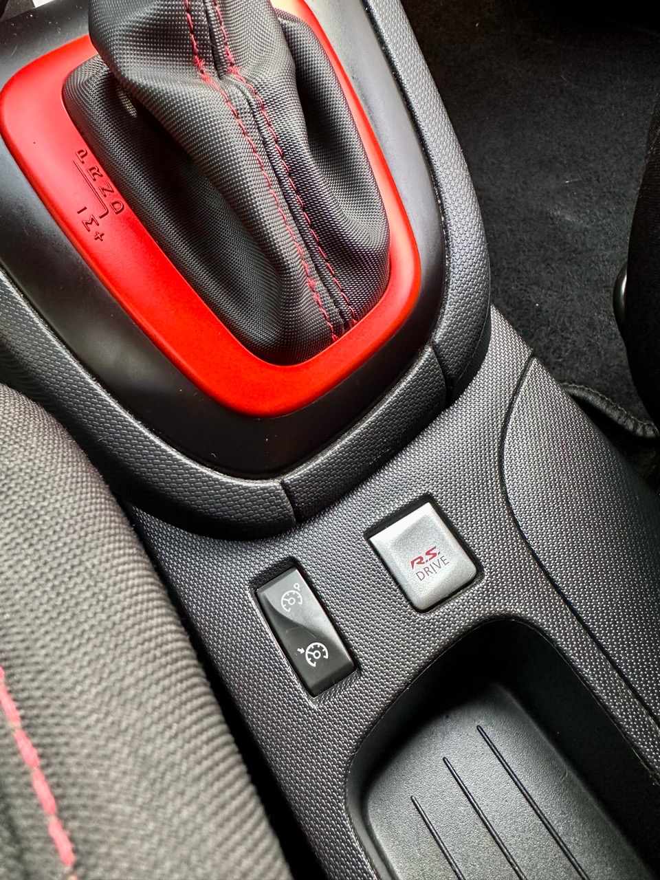 renault-clio-rs-1-6-tce-2014-gasolina-1618cc