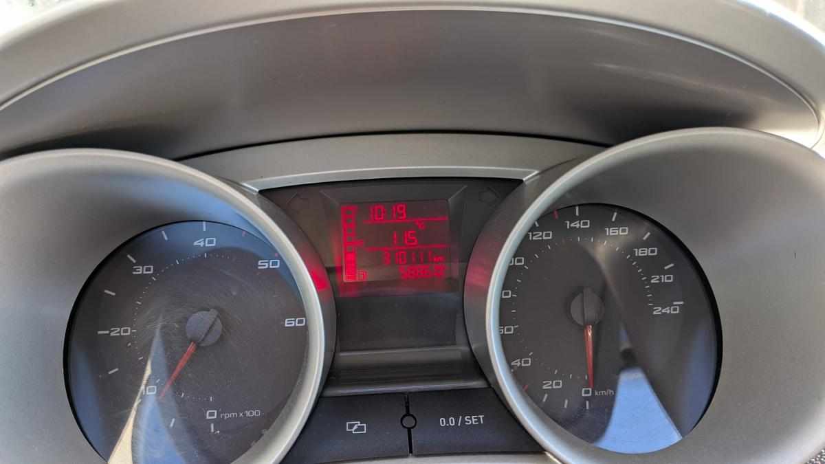seat-ibiza-1-6-tdi-2009-diesel-1598cc