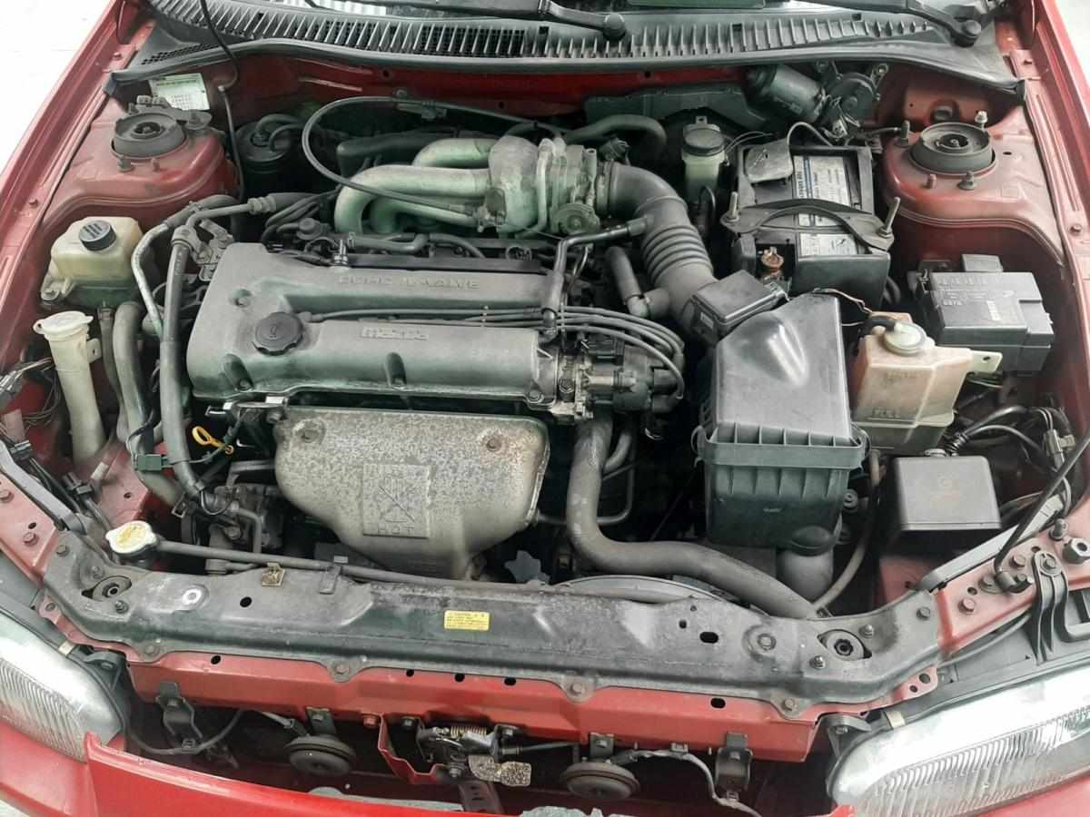 mazda-323-1-5-88cv-1996-gasolina-1489cc