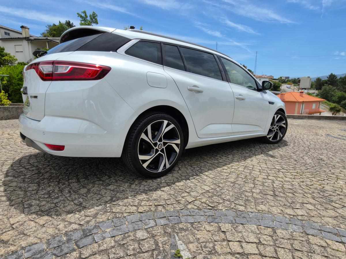 renault-megane-1-5-dci-eco2-2017-diesel-1461cc