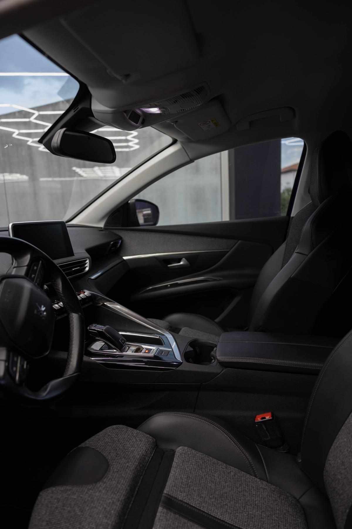 peugeot-3008-1-2-puretech-2018-gasolina-1199cc