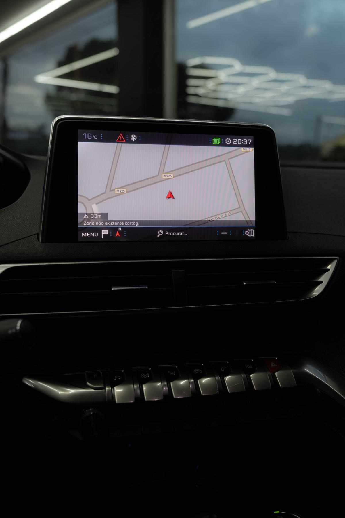 peugeot-3008-1-2-puretech-2018-gasolina-1199cc