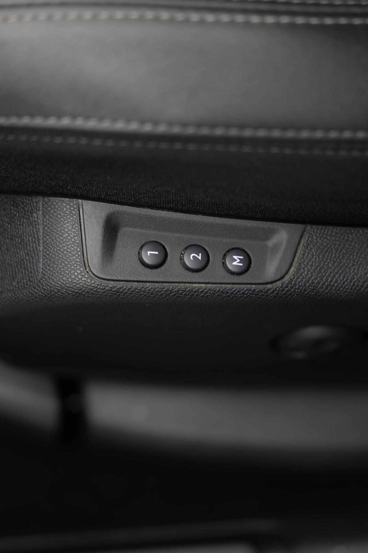 peugeot-3008-1-2-puretech-2018-gasolina-1199cc