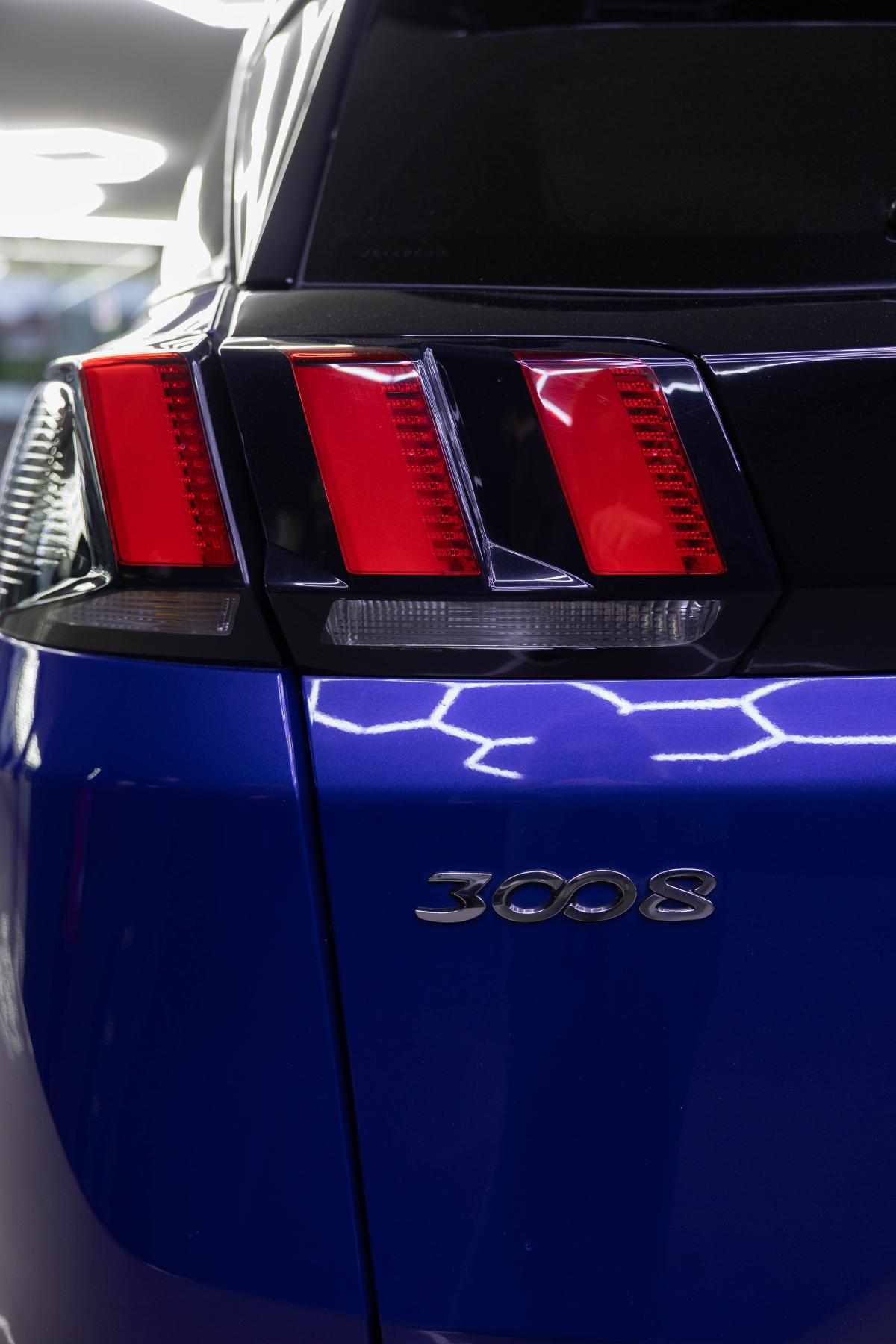 peugeot-3008-1-2-puretech-2018-gasolina-1199cc