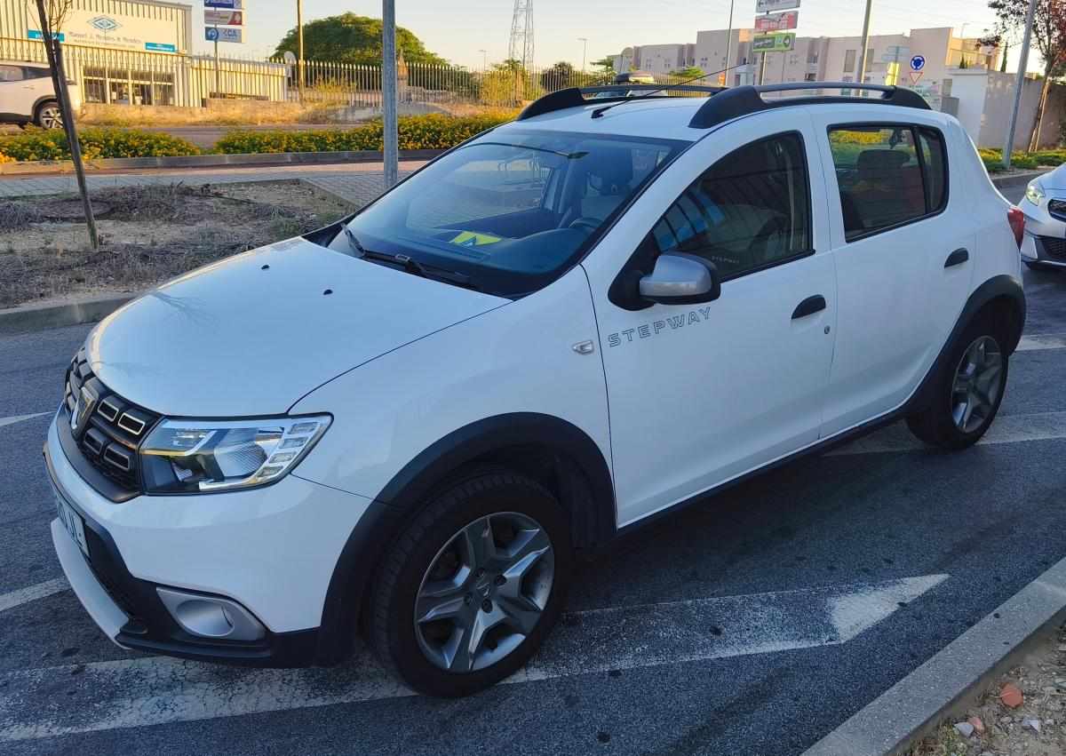 dacia-sandero-1-0-2020-gasolina-998cc