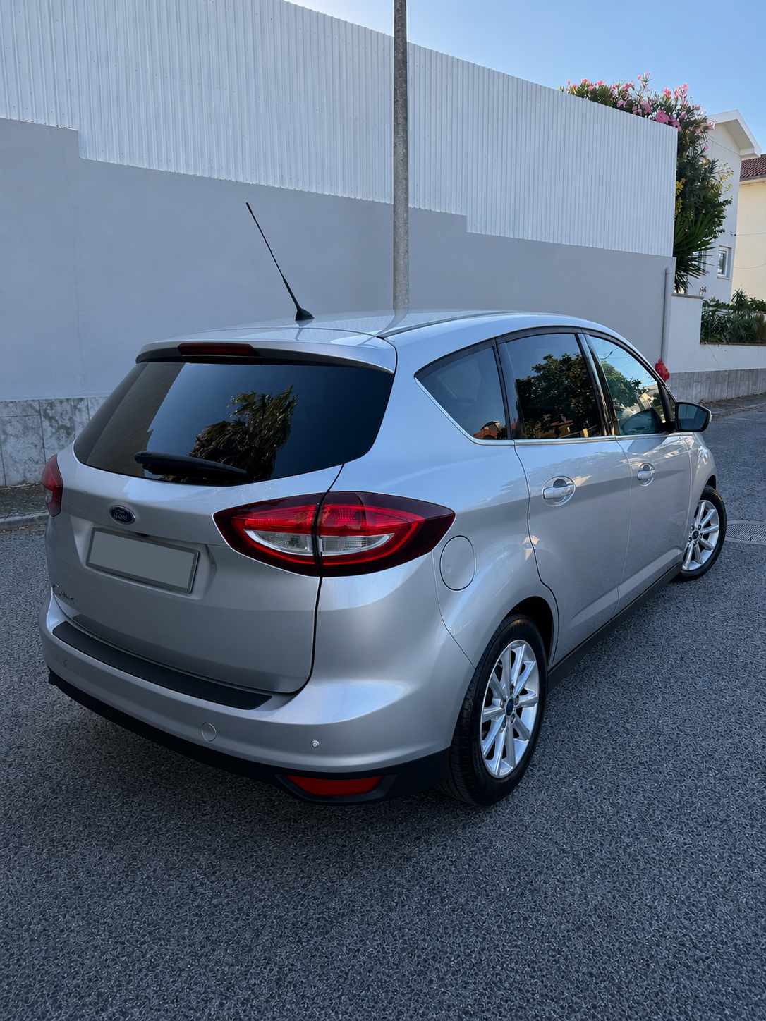 ford-c-max-1-5-tdci-2017-diesel-1499cc
