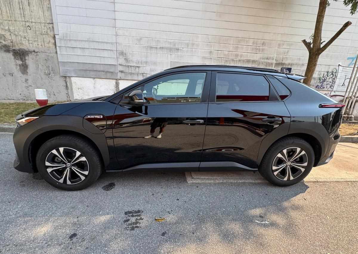 toyota-bz4x-71-4-kwh-2023-eletrico
