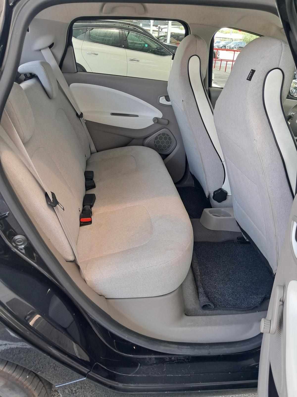 renault-zoe-22-kwh-2016-eletrico
